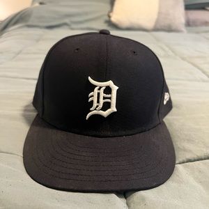 Detroit Tigers fitted cap